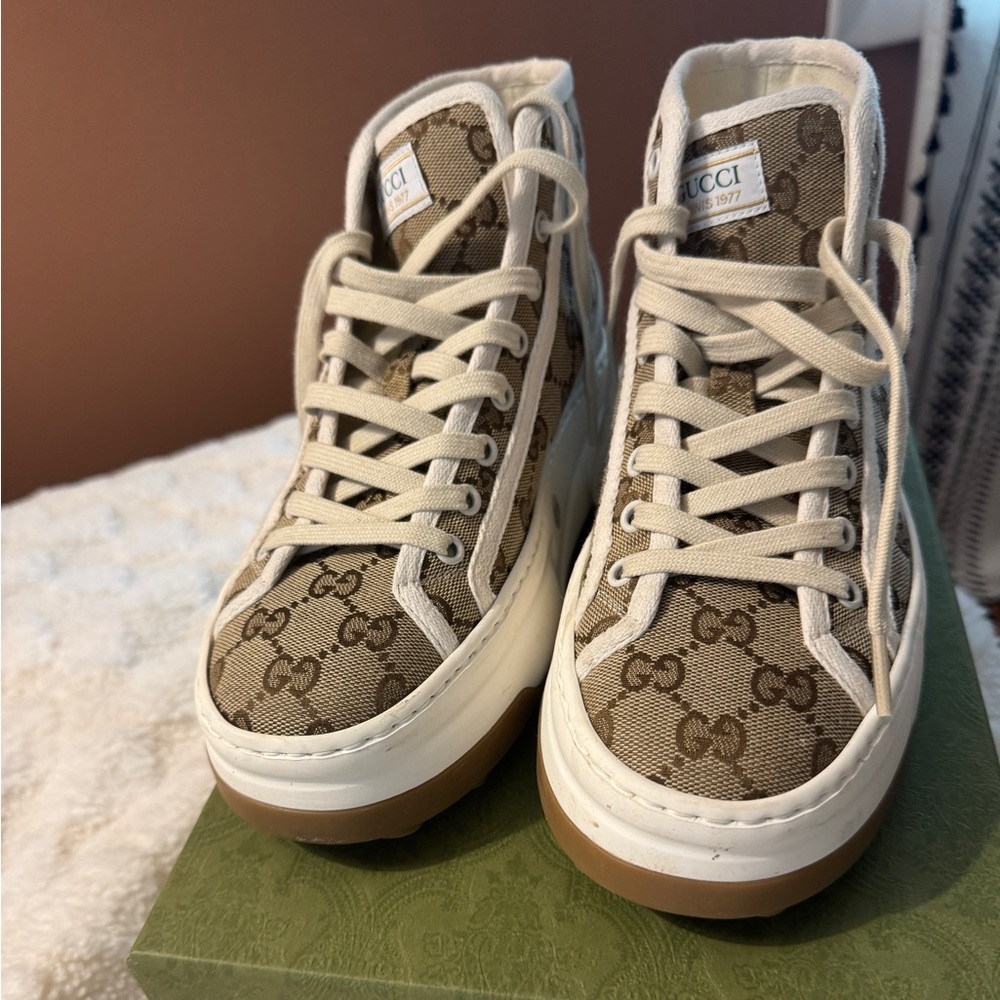 Gucci Platform High Tops - Picture 2 of 5
